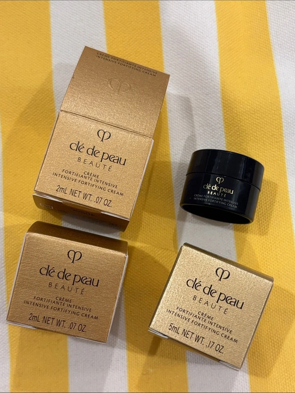 cle de peau cream samples set